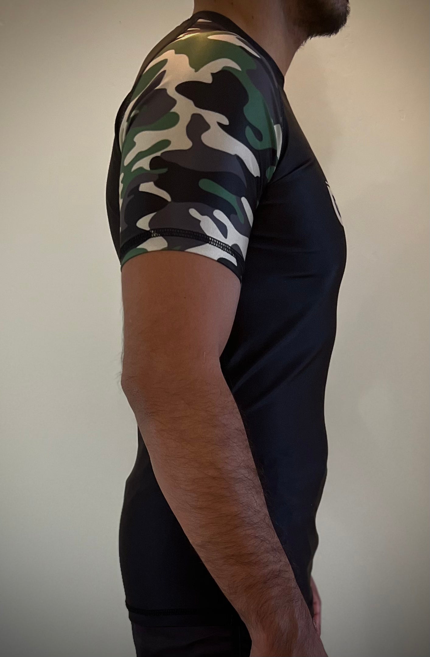 Mens Camo Rashguard